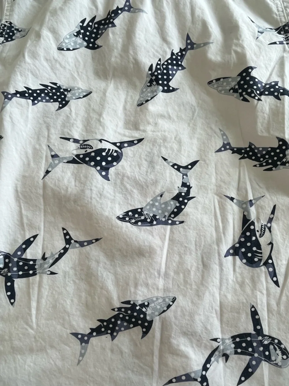 Free Planet Boy’s‎ Shark Pattern Casual Button Down Short Sleeve Shirts 14/16